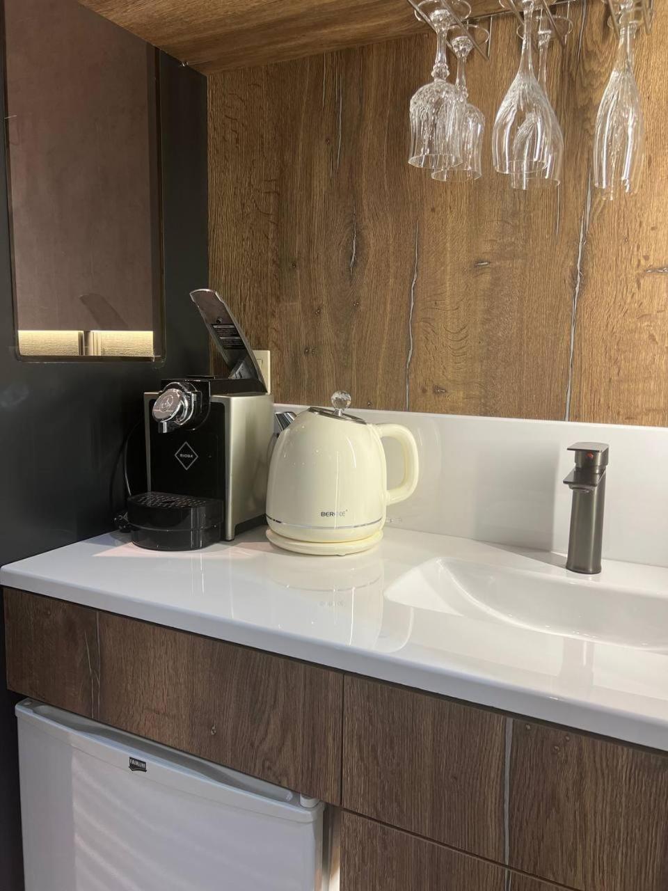 Sapar Standart Hotel Chimkent Extérieur photo