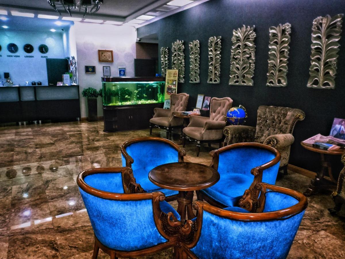 Sapar Standart Hotel Chimkent Extérieur photo